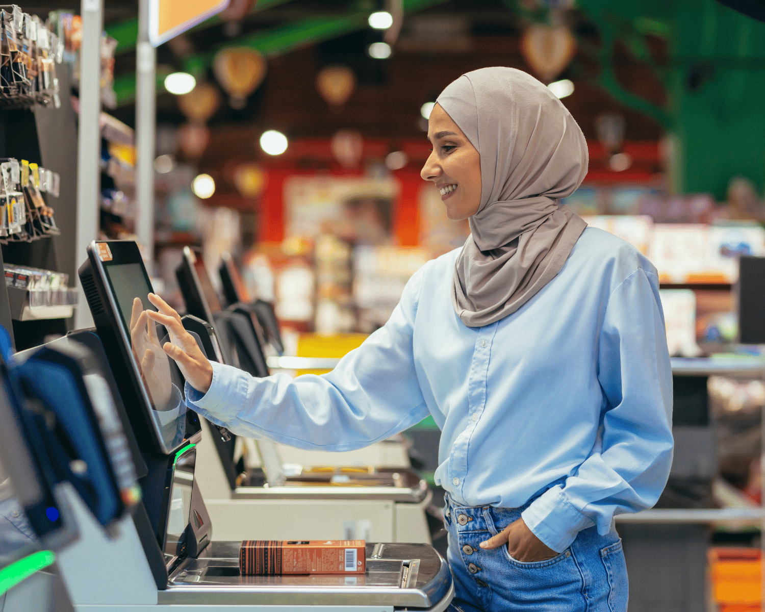 saudi frontline worker working in a retail corporate environment